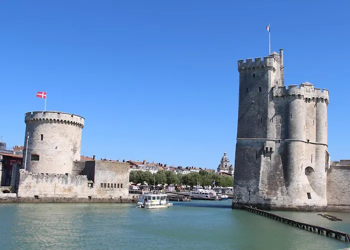 L'odyssee Marine - Parking Et Balcon - Chelona'loc * La Rochelle (Charente-Maritime)